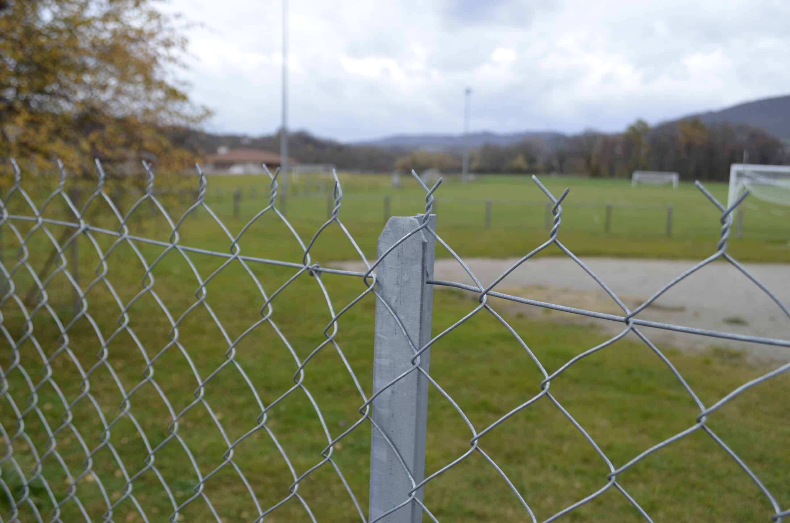 Fil d'attache en acier galvanisé plastifié pour grillage ou autre